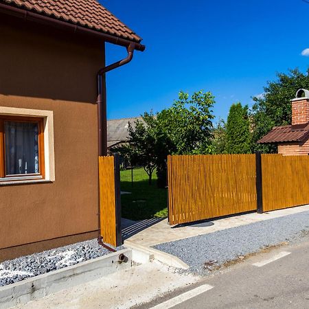 Willa Eross Kulcsoshaz Lăzarea Zewnętrze zdjęcie