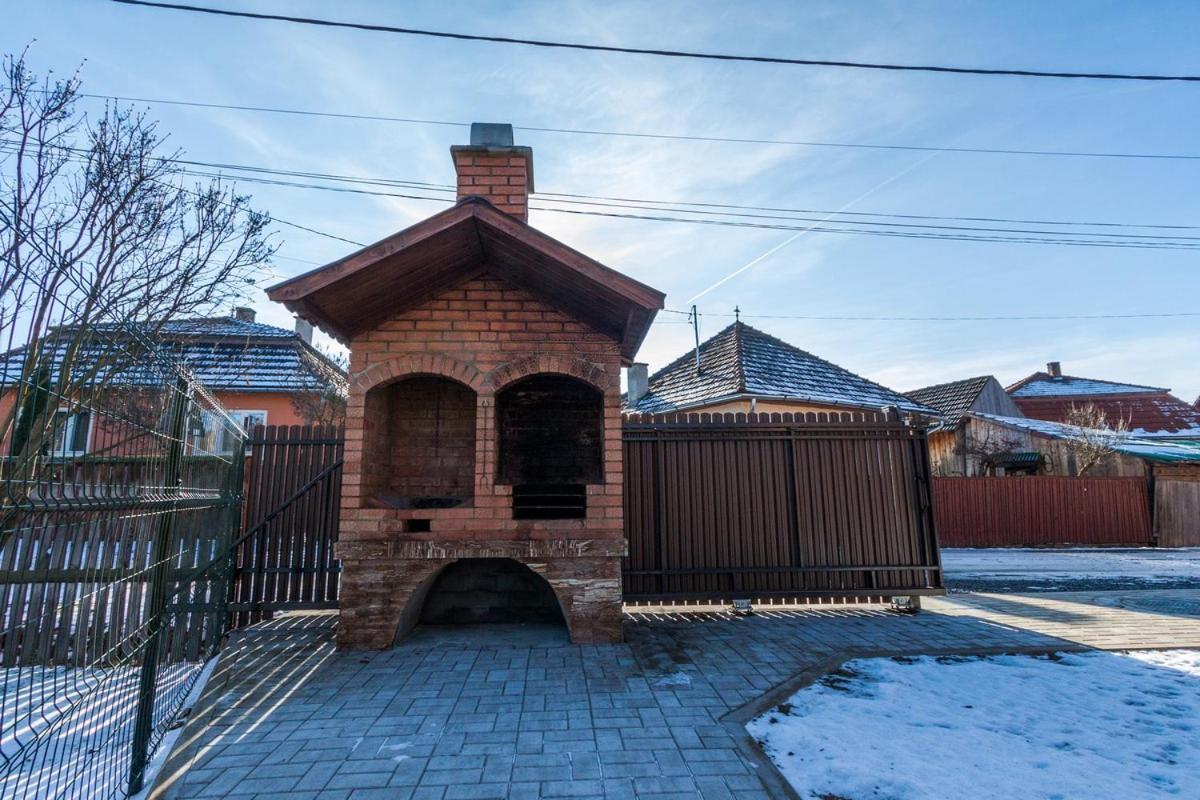 Willa Eross Kulcsoshaz Lăzarea Zewnętrze zdjęcie