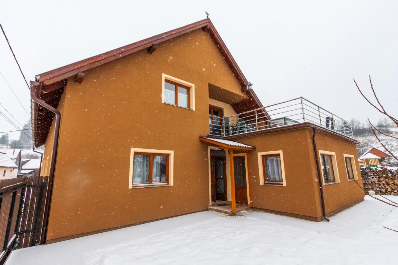 Willa Eross Kulcsoshaz Lăzarea Zewnętrze zdjęcie